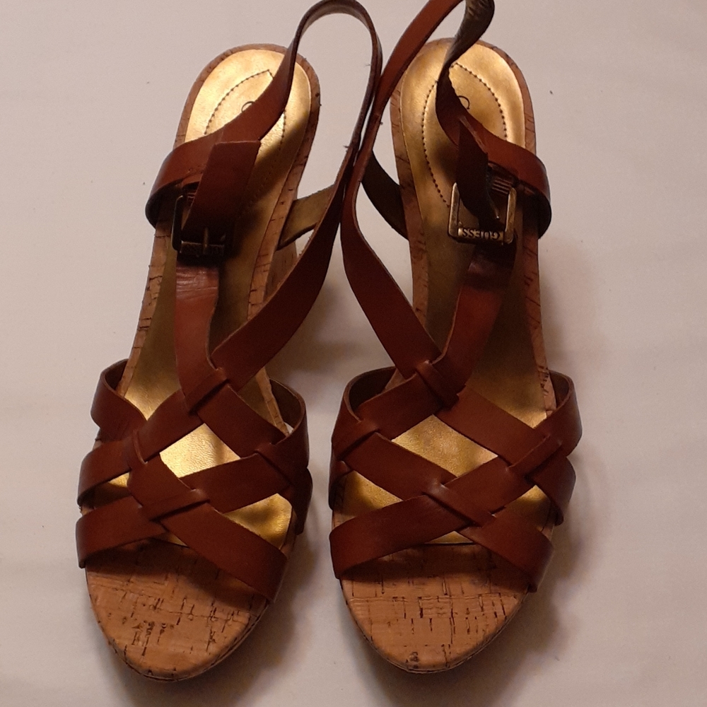 Guess Brown Sandals